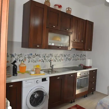 Apartment Dimora Del Viaggiatore *